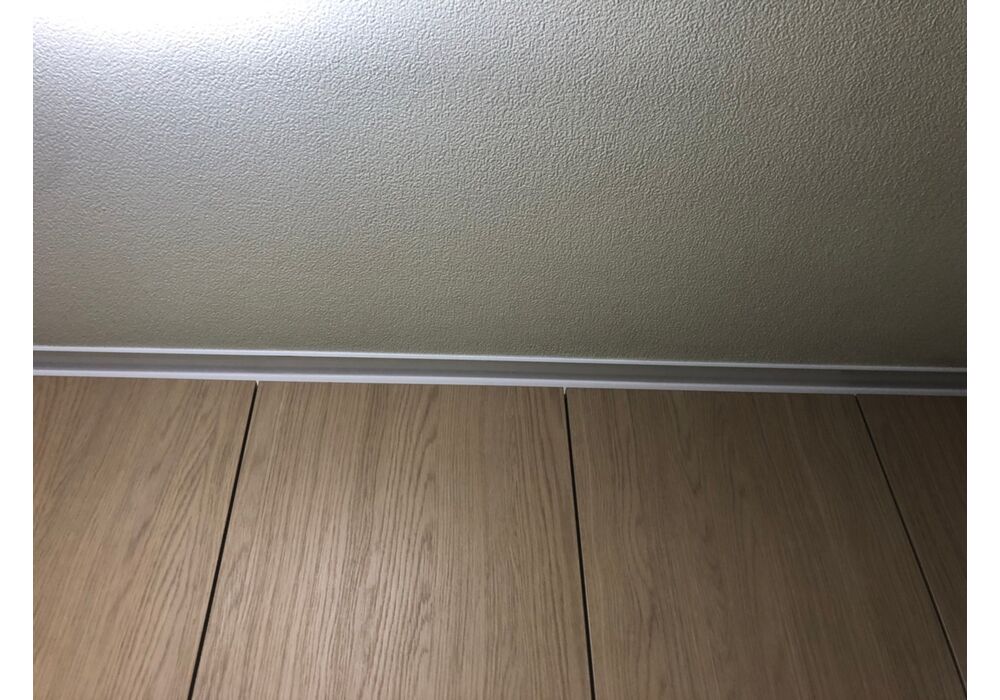 line_385675496373292