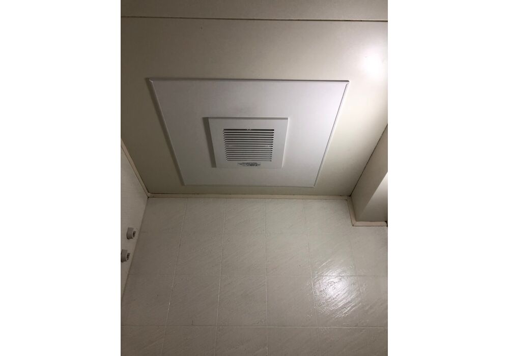 line_92125640677303